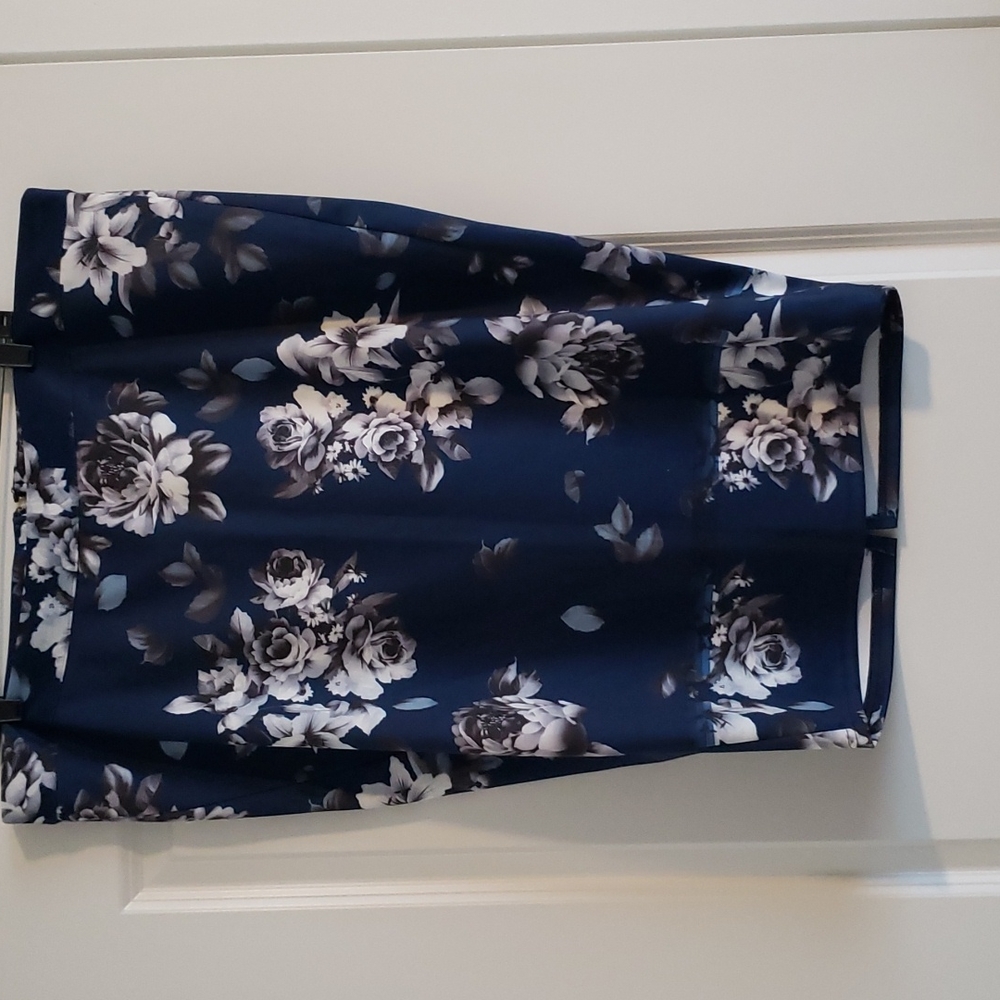 NWT Torrid Scuba Midi Skirt